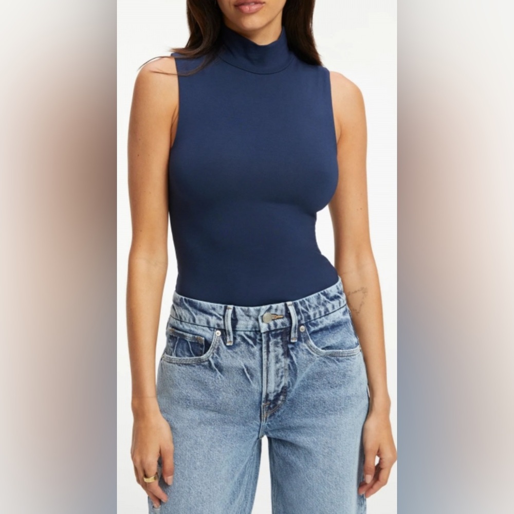 NWT Good American Good Touch Sleeveless Turtleneck Bodysuit in Navy